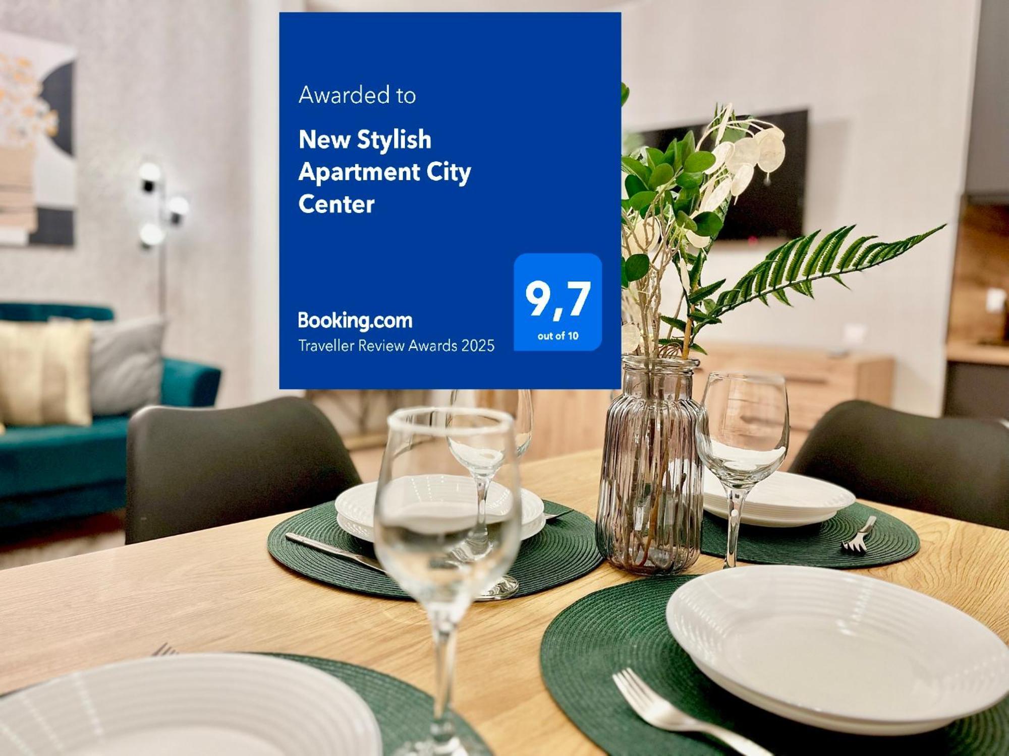 New Stylish Center Self Check-in Apartment *